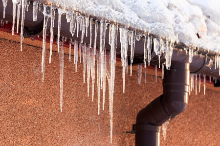 The Importance of Gutter Cleaning In Winter Thumbnail